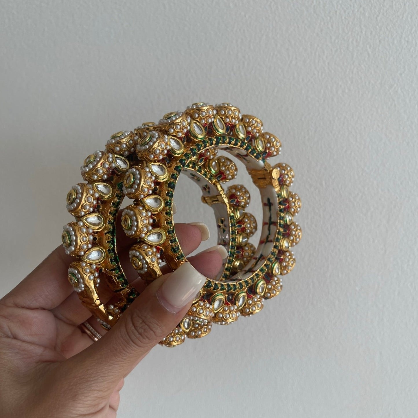 Pearl Screwable Pachi Kundan Bangles x2