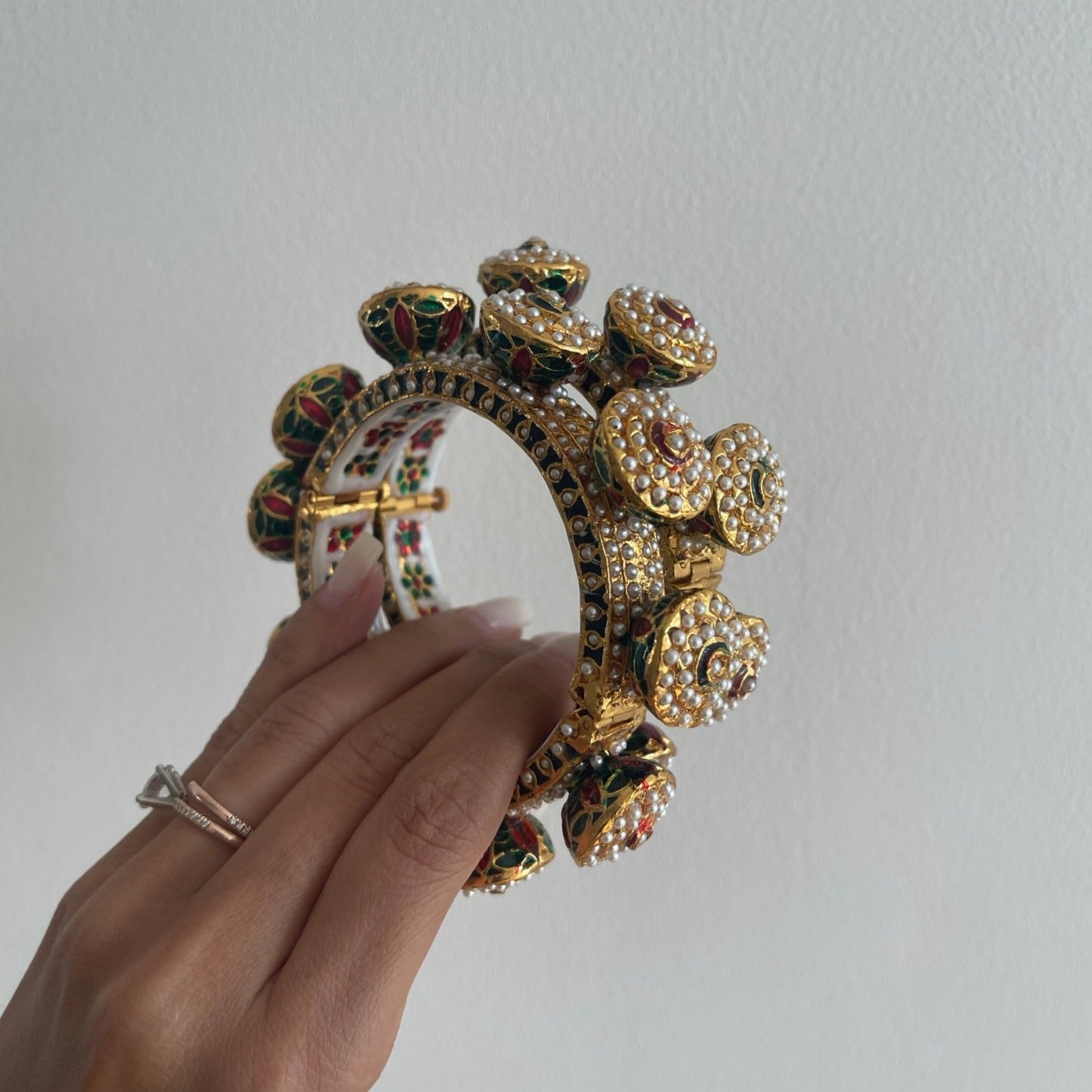 Large Screwable Pachi Kundan Bangles x2