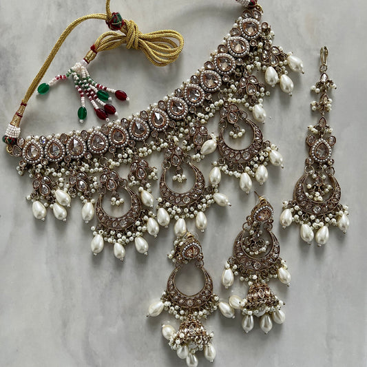 Jyoti Polki Choker Necklace Set in Gold & White
